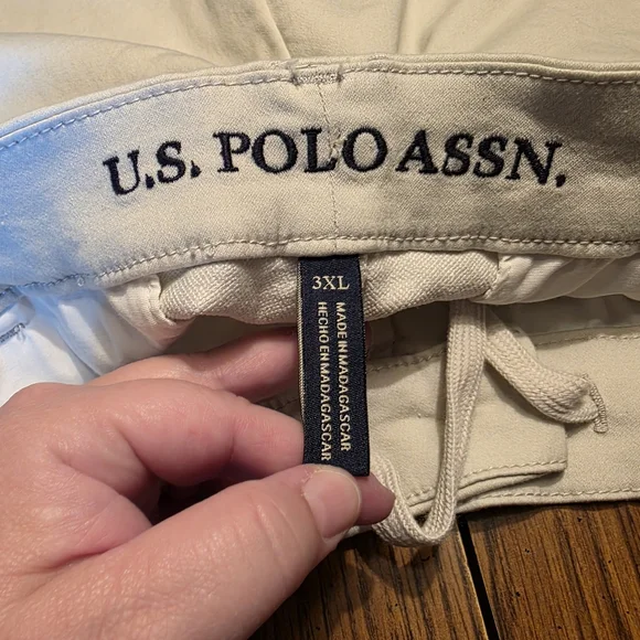 NWT U.S. POLO ASSN Comfort Waist Shorts Men's 3XL In Tan 7" Inseam - Picture 3 of 9